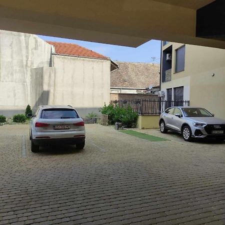 Apartman Waldy Osijek Luaran gambar