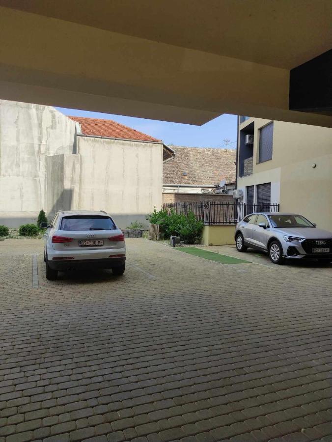 Apartman Waldy Osijek Luaran gambar